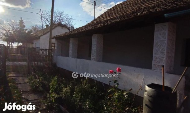 60 nm-es ház eladó Hajdúszovát