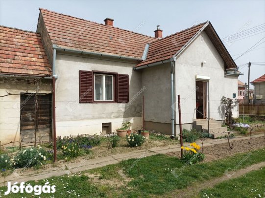 60 nm-es ház eladó Nagyatád