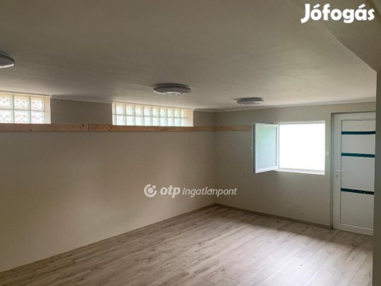 60 nm-es ház eladó Túrkeve