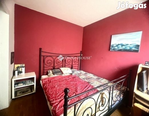 60 nm-es lakás eladó Veszprém