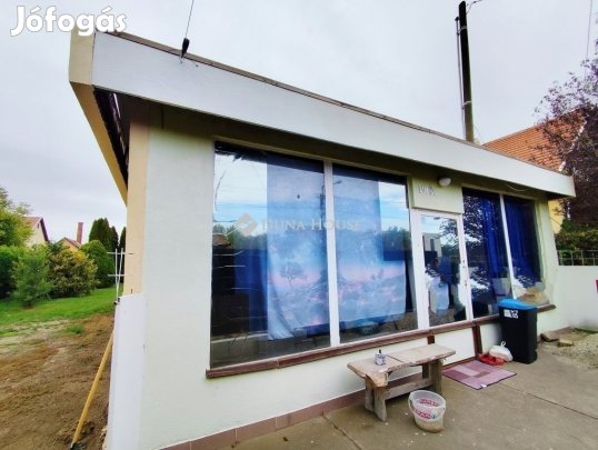 61 nm-es ház eladó Tápiógyörgye
