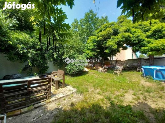 621 nm-es telek eladó Debrecen