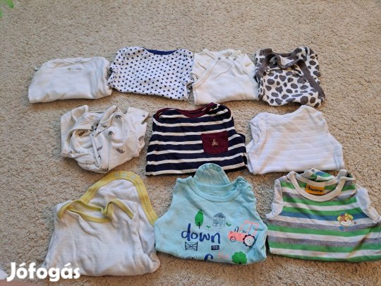 62-es fiú babaruha csomag 64db