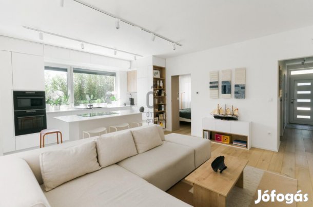 62 nm-es lakás eladó Érd