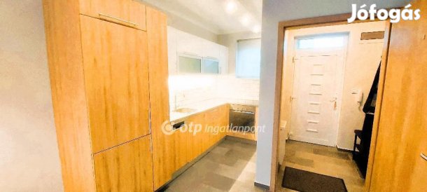 62 nm-es lakás eladó Mosonmagyaróvár