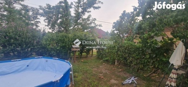 63 nm-es ház eladó Monor