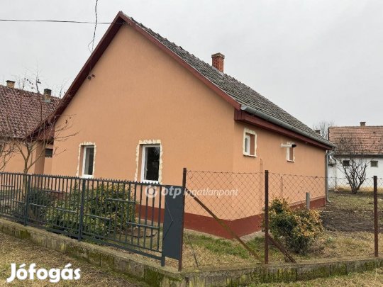 63 nm-es ház eladó Tiszafüred