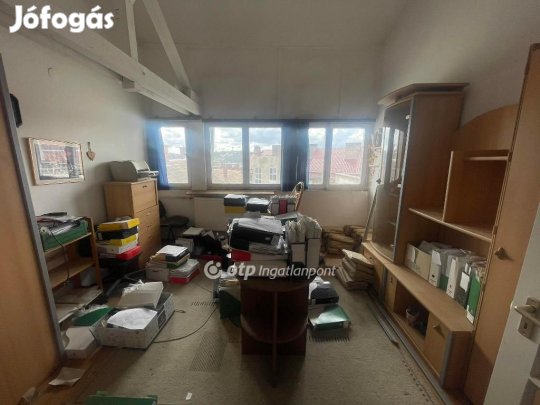 63 nm-es lakás eladó Kaposvár