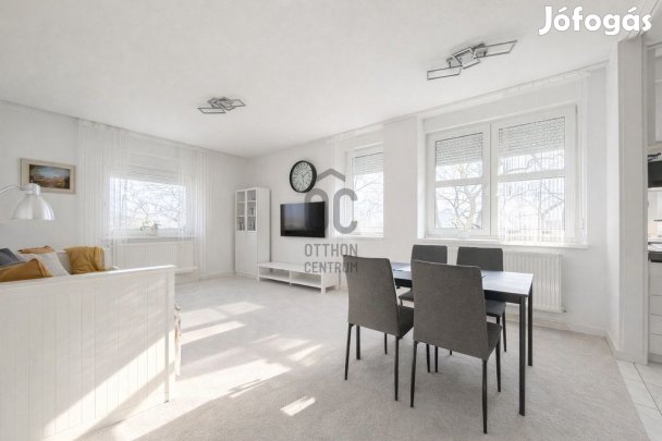 63 nm-es lakás eladó Székesfehérvár