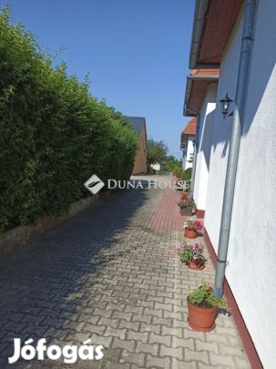 64 nm-es lakás eladó Balatongyörök