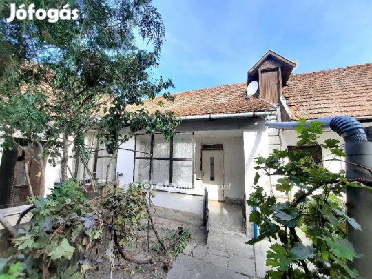 64 nm-es lakás eladó Kiskunfélegyháza