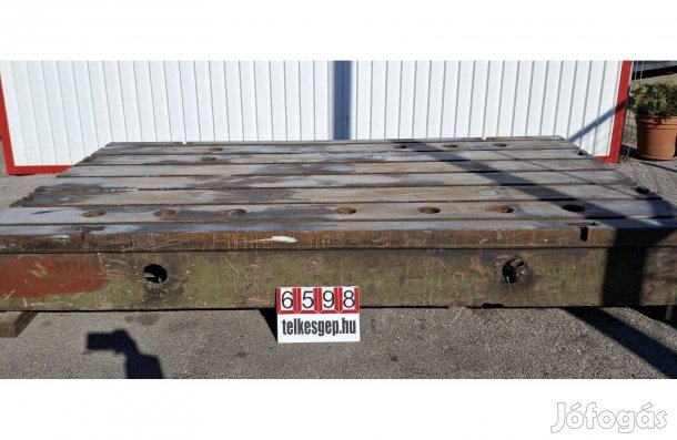 6598 - 250 Ft/kg. áron! T nútos asztal, T nútos tárgyasztal, T hornyos