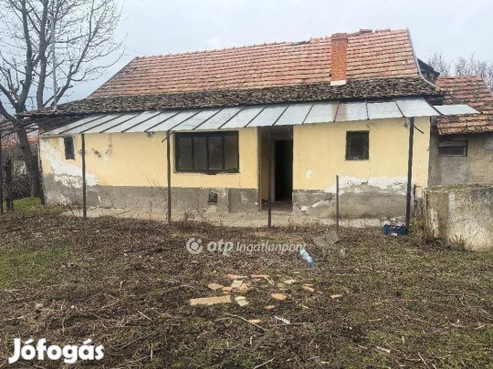 66 nm-es ház eladó Orosháza