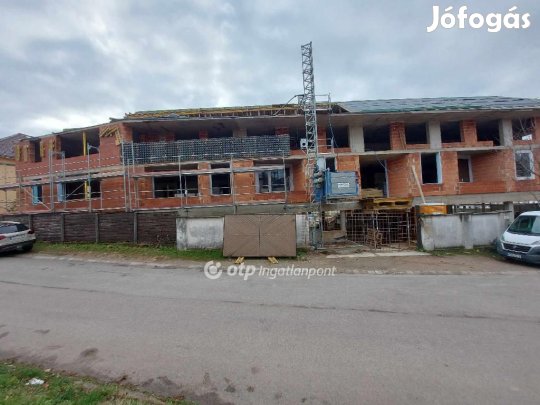 67 nm-es lakás eladó Pécs