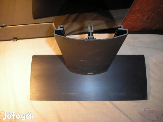 6888 Technisat Vision 32 B TV talp