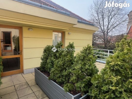 69 nm-es lakás eladó Pécs