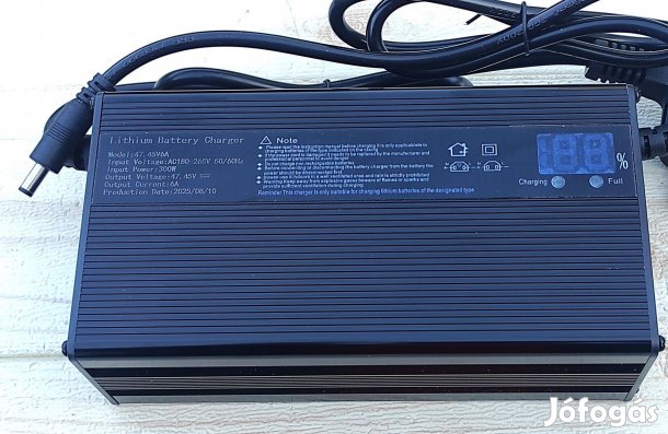 6A, 47.45V, 300W,13S, Lifepo4 akkutöltő, töltöttségi szint kijelzővel