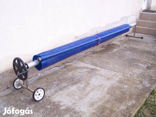 6,3x3,2 m medencetakaró szolártakaró medence takaró fólia tekercselő