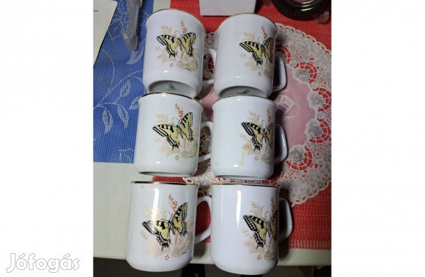 6.500.-Ft! Egyben eladó! Nagyon szép, lepkés Apulum bögrék!