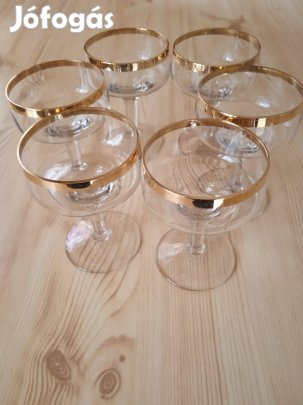 6 DB Régi Talpas Likőröspohár Gyűjtőknek