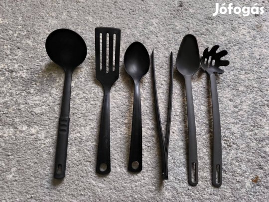 6 db Ikea műanyag konyhai kiszedő