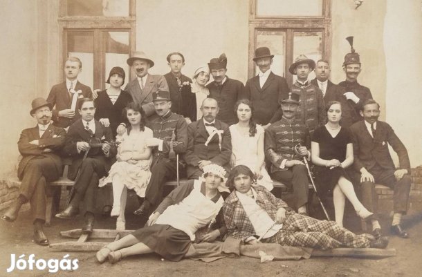 6 db, 30 as évekből való Dombóvár vonatkozású fotó