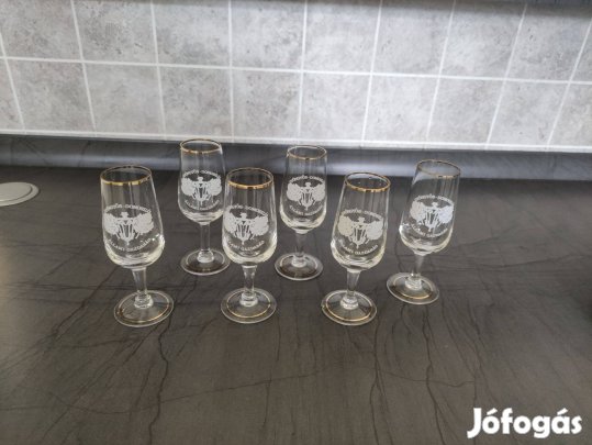 6 db röviditalos pohár arany szegéllyel hibátlan