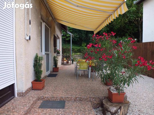 6 lakásos lakóépület Zamárdiban eladó