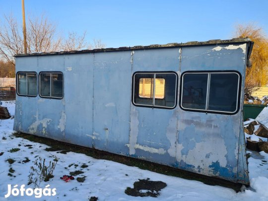 6 m-es konténer eladó