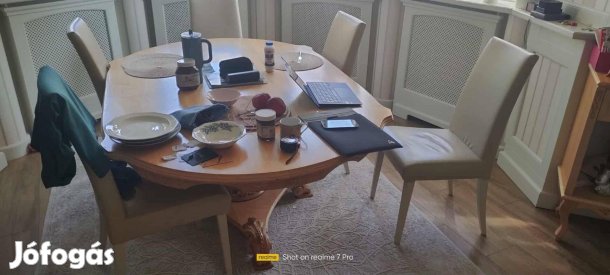 6 személyes étkezőasztal (és 6db szék)