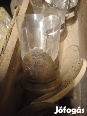 6db regi gravírozott pohár!1db üveg dísz!