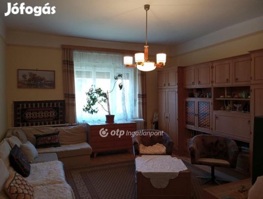 70 nm-es ház eladó Bekölce