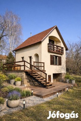 70 nm-es ház eladó Felsőörs