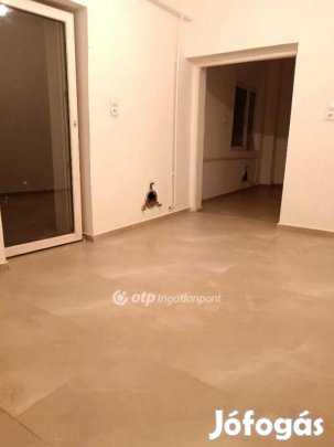 70 nm-es ház eladó Zagyvarékas