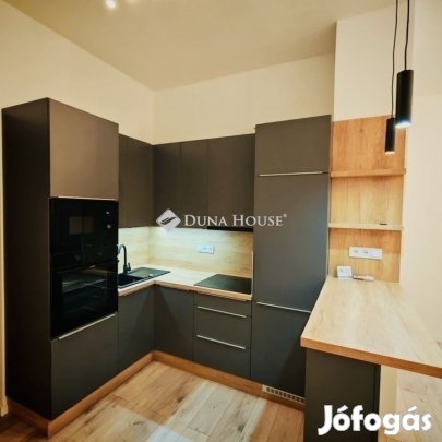70 nm-es lakás eladó Pécs