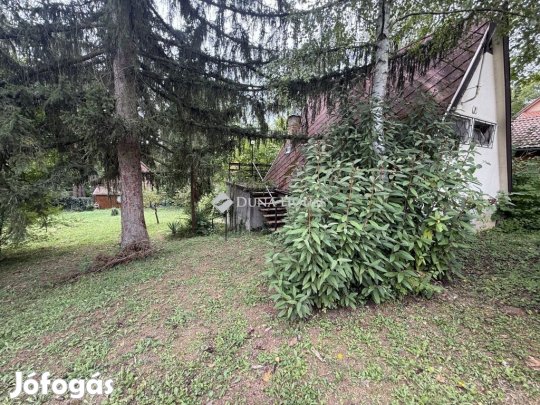 722 nm-es telek eladó Orfű