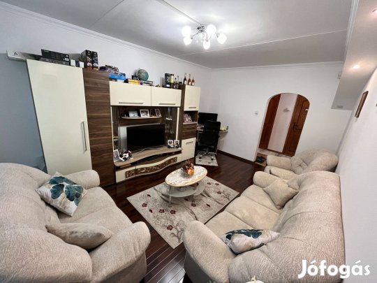 72 négyzetméteres lakás eladó földszinti elhelyezkedéssel Debrecenben