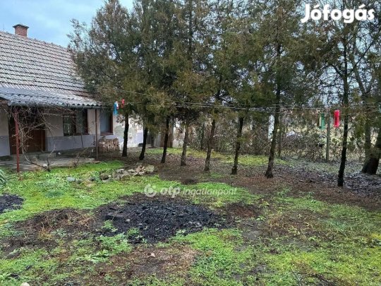 72 nm-es ház eladó Gyula