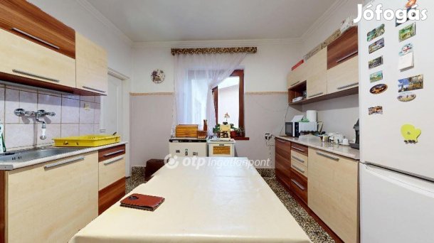 72 nm-es ház eladó Nyírbátor