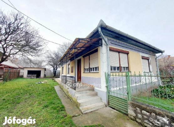 73 nm-es ház eladó Hejőbába