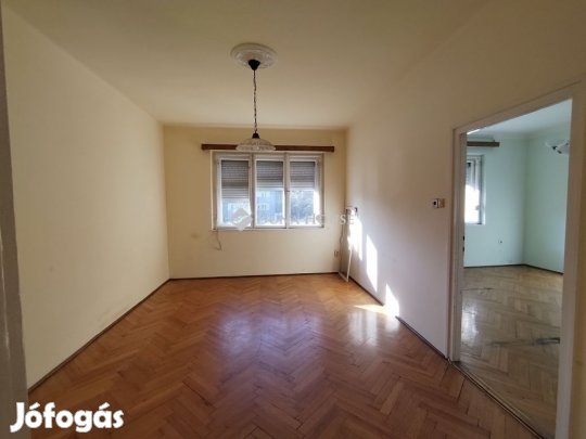 73 nm-es lakás eladó Szeged