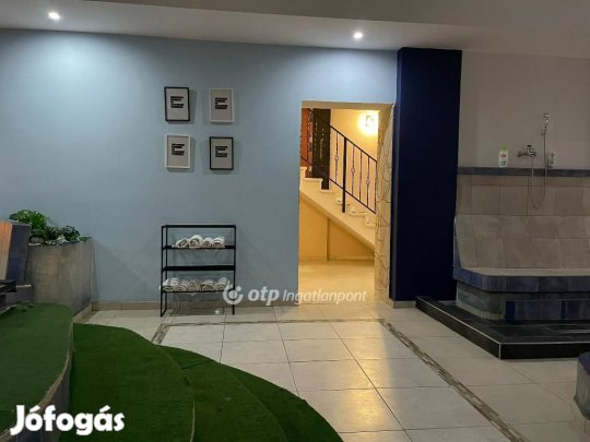 745 nm-es ház eladó Fertőszentmiklós