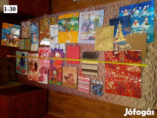 75 db ajándéktasak, mindenféle méretben ajándék tasak ünnepi karácsony