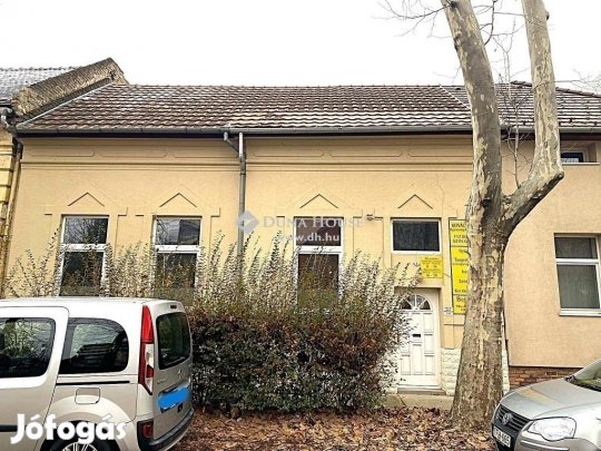 75 nm-es ház eladó Kecskemét
