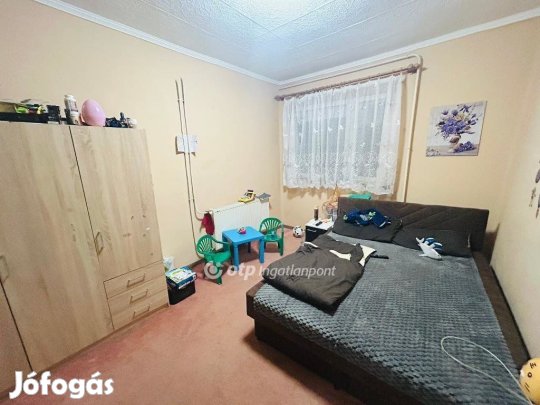 75 nm-es ház eladó Napkor