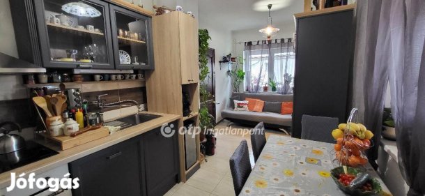 75 nm-es ház eladó Szilsárkány