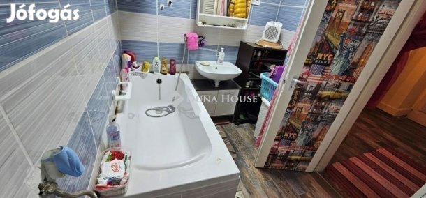 75 nm-es ház eladó Tápiószecső