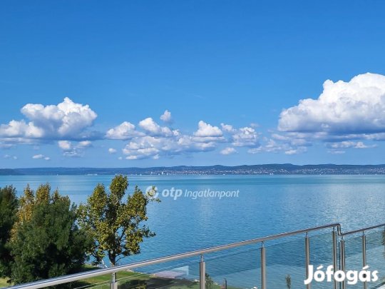 75 nm-es lakás eladó Siófok