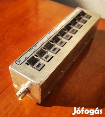 75 ohmos 102dB(decibel)antenna jel osztó! 