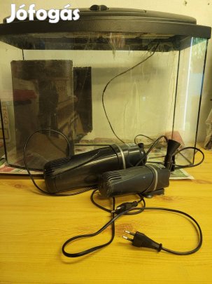 76 literes íves akvárium tartozékokkal 